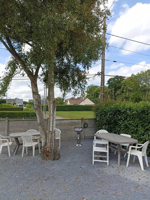Charmant Pavillon Des Annees 70 Sommervieu Bagian luar foto